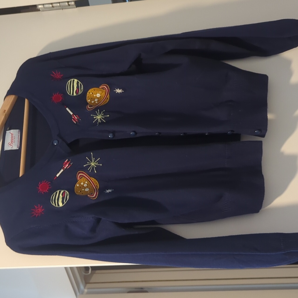 Embroidered cardigan: space theme